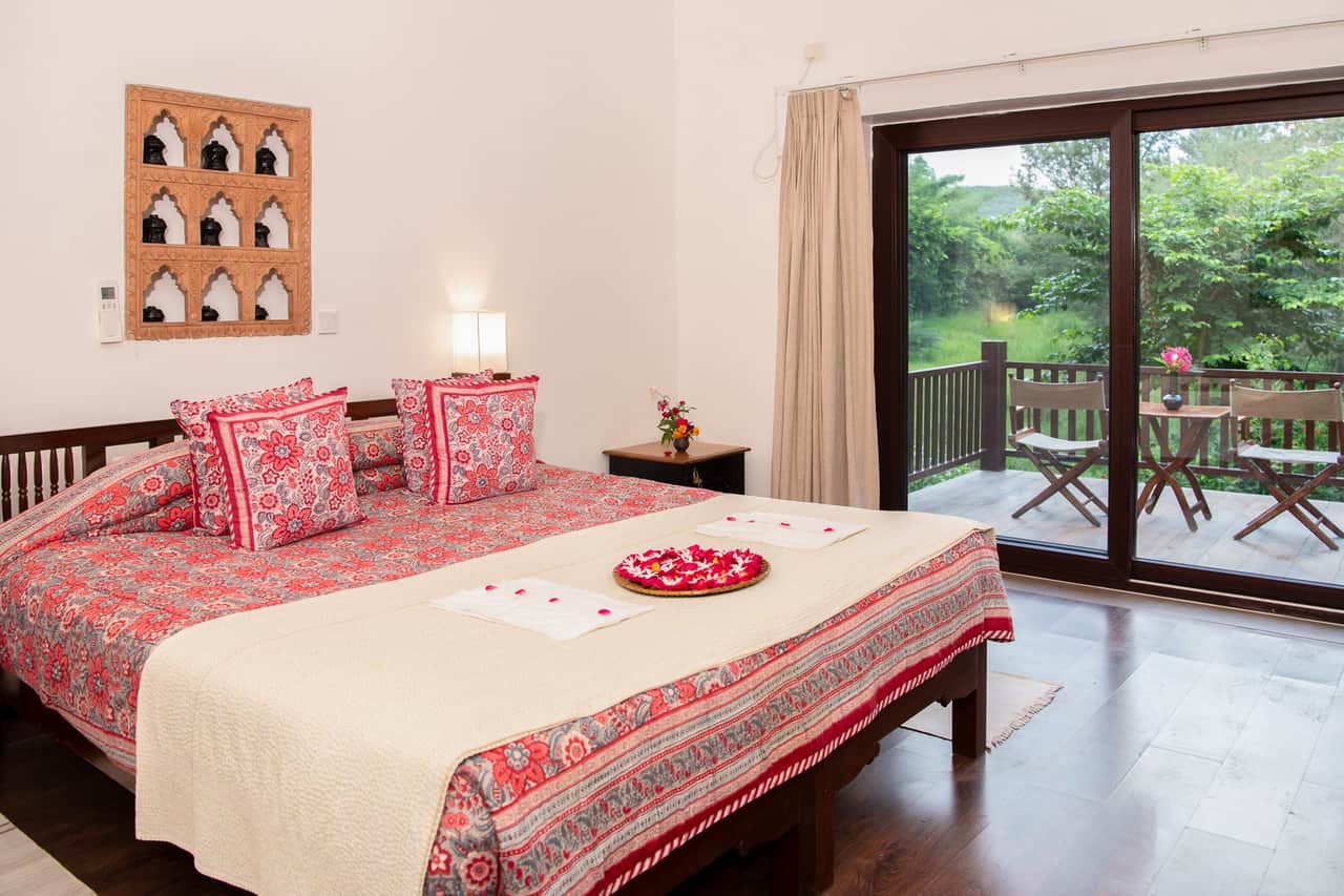 Guest room at Khem Villas