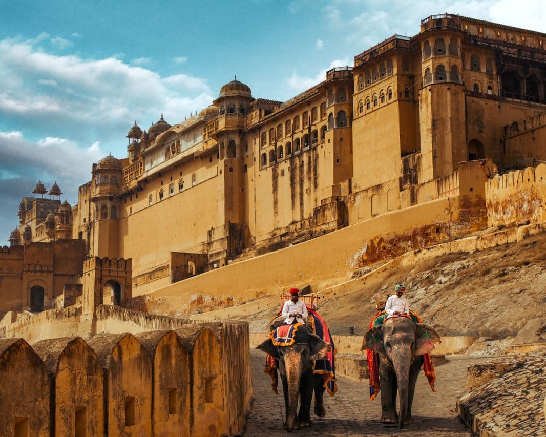 Royal Heritage & Wildlife — Ranthambore tour package